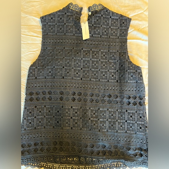 Anthropologie NWT black lace sleeveless high neck top size M - Picture 3 of 7